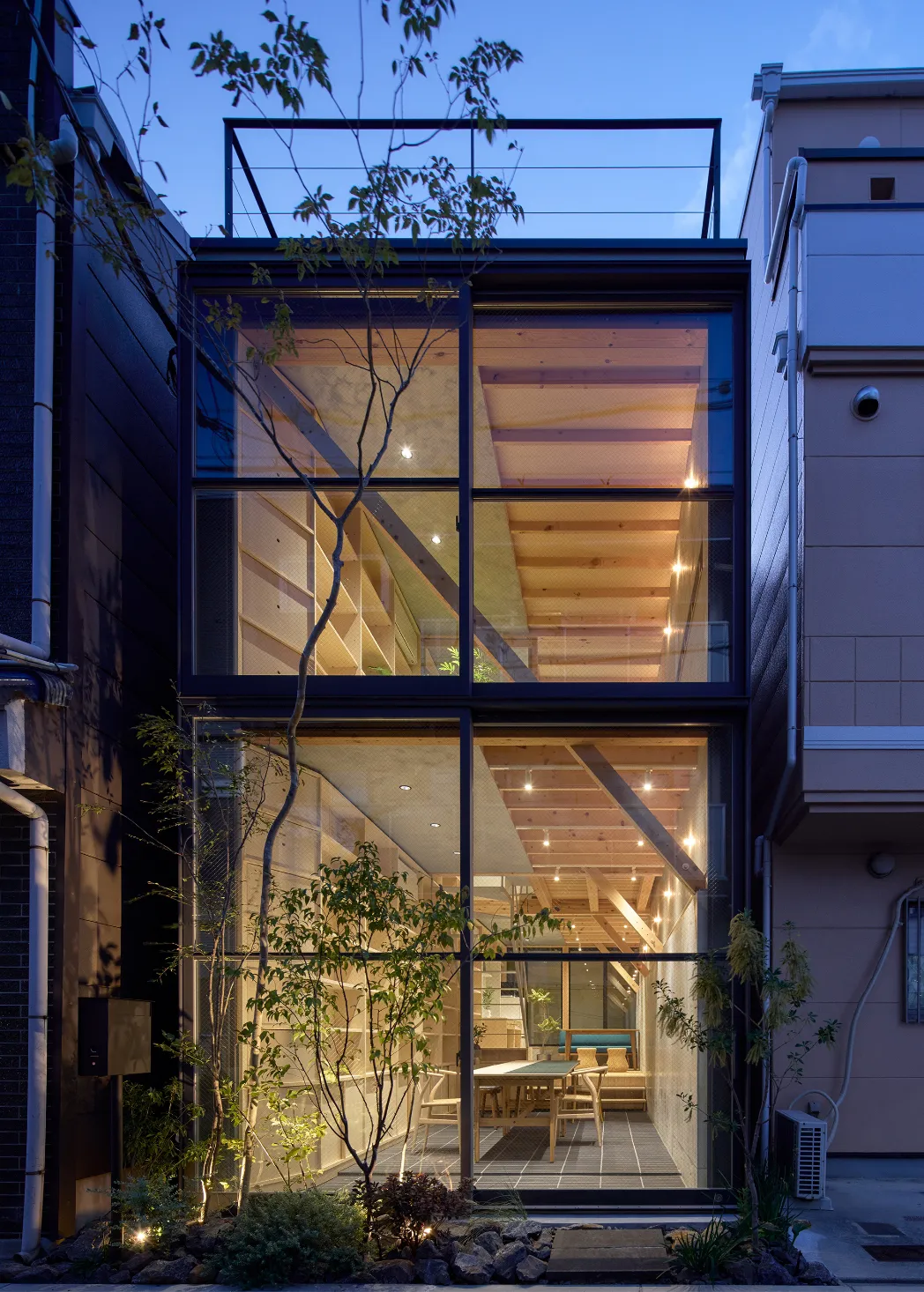 �����̃A�g���G