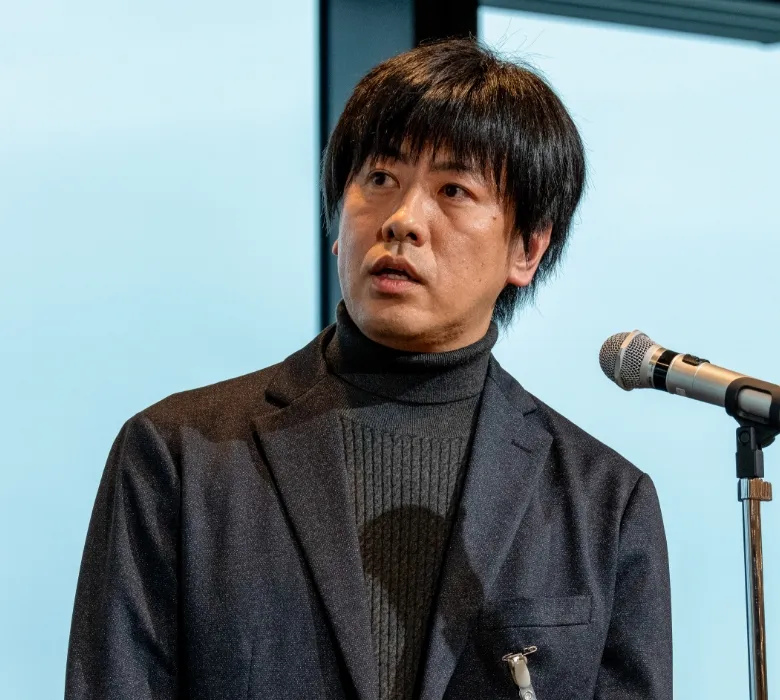 �� �q�� ��