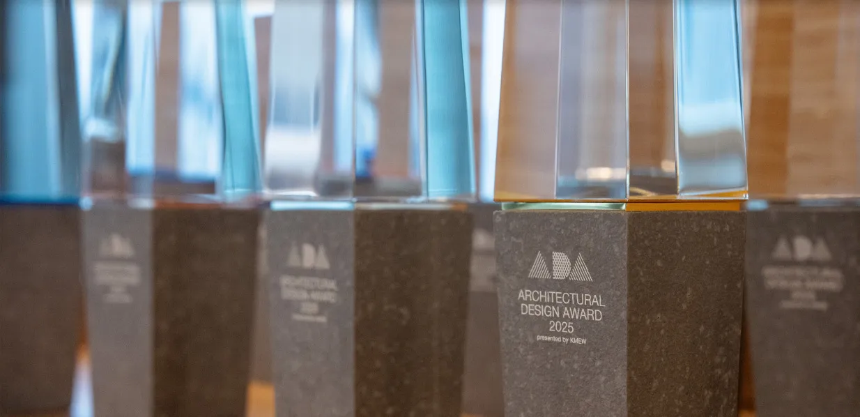 AWARDS CEREMONY REPORT �\�������|�[�g