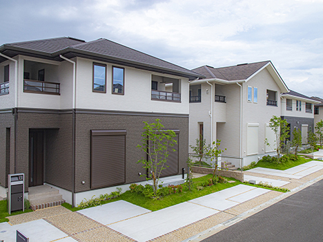施工事例集 屋根材 外壁材 雨といのケイミュー