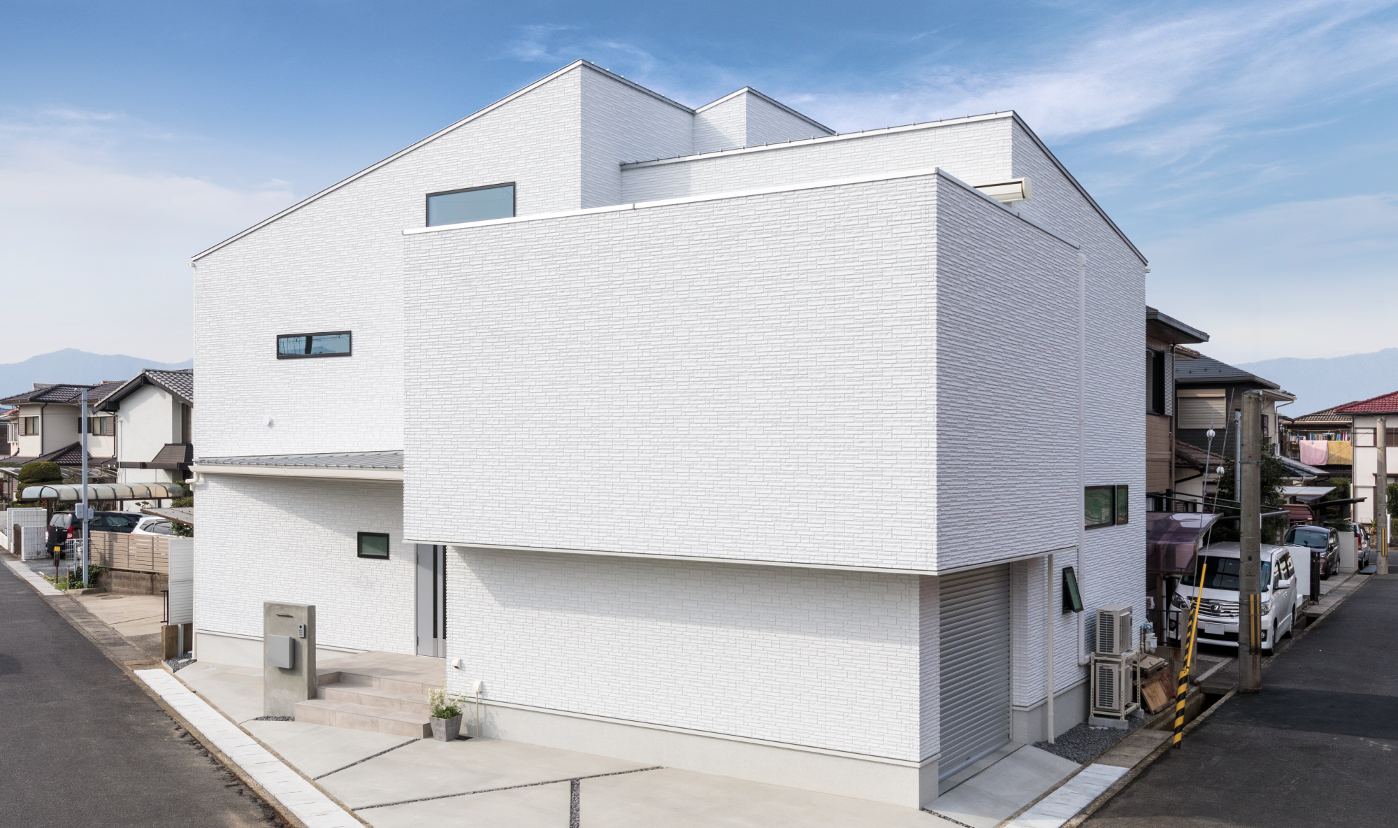 Case17 施工事例 次世代外装パネル レジェール 屋根材 外壁材 雨といのケイミュー Case17 施工事例 次世代外装パネル レジェール 屋根材 外壁材 雨といのケイミュー