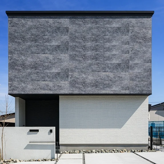 遷移先